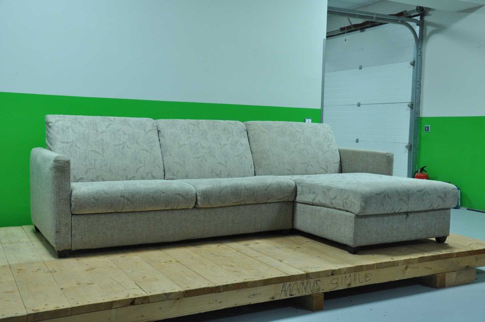 Удобен итал. диван за вашата релакс зона, марка Alberta Salotti