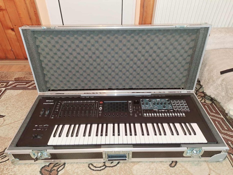 Roland fantom 6 роланд