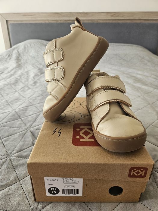 Колев и колев боси обувки от естествена кожа