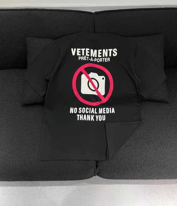 футболка vetements (No social media thank you)