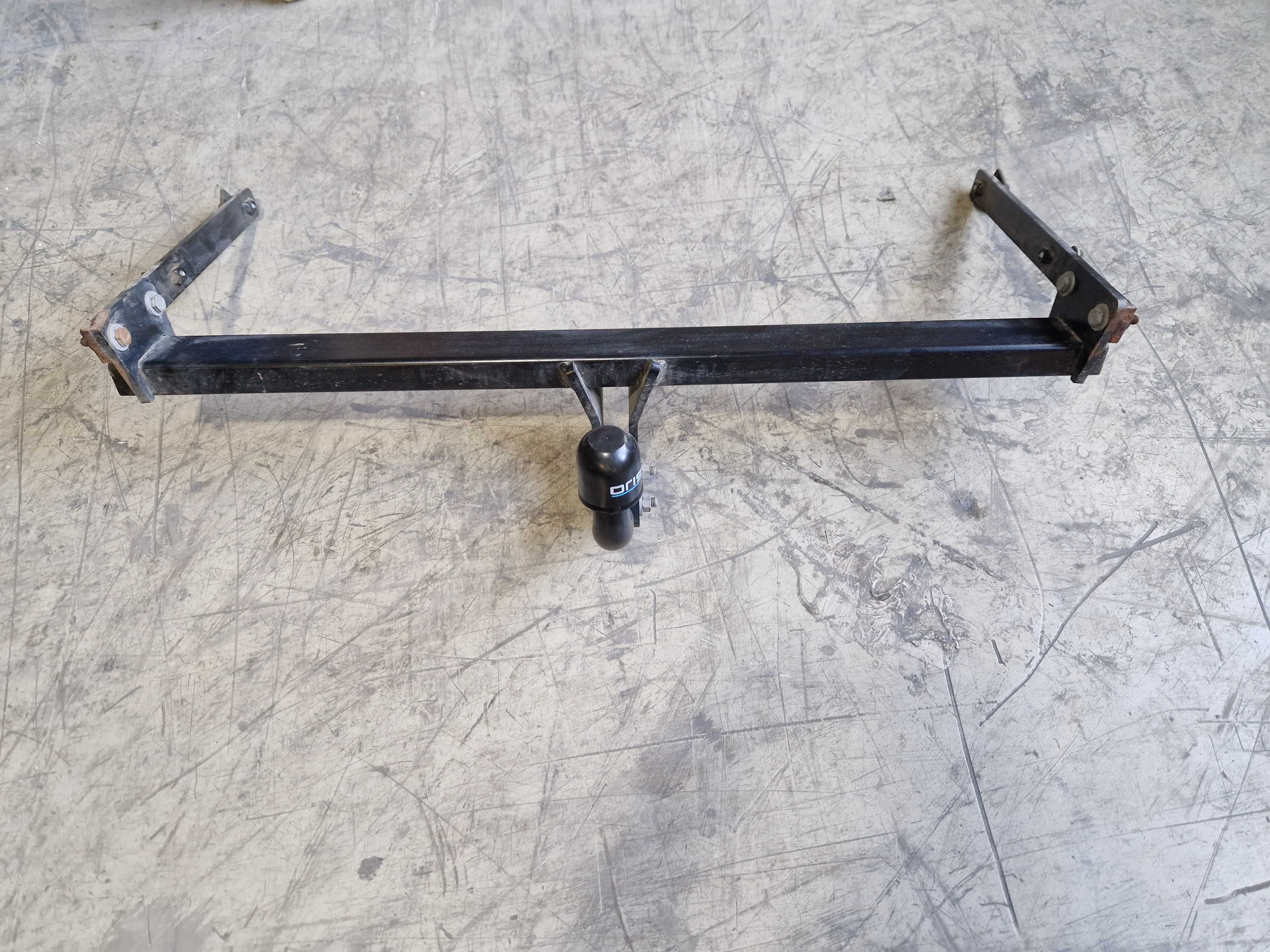 Vand carlig remorcare Ford Focus