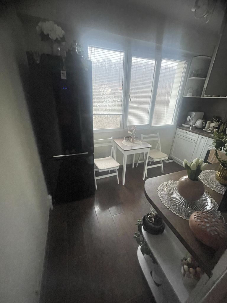 Продава се Двустаен апартамент в Габрово, Бичкиня - 60 кв.м за 1003 €/кв.м - Снимка #1