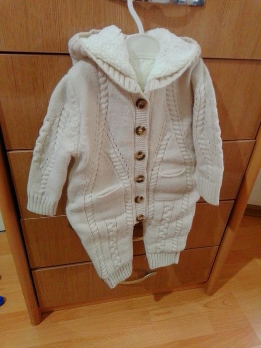 Детский кишки комбинзон сотилади размири 6 ойликкача