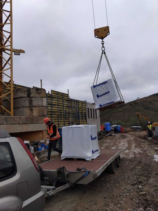 Vand /remorca Rema an 2001 rabatabila hidraulic/troliu/rampe incarcare