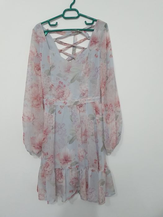 Rochie cu imprimeu floral mohito marime L