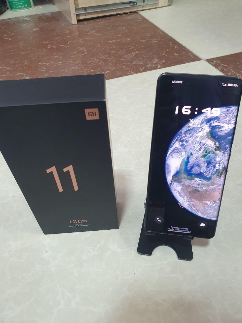 Xiaomi 11 ultra pochti yangi