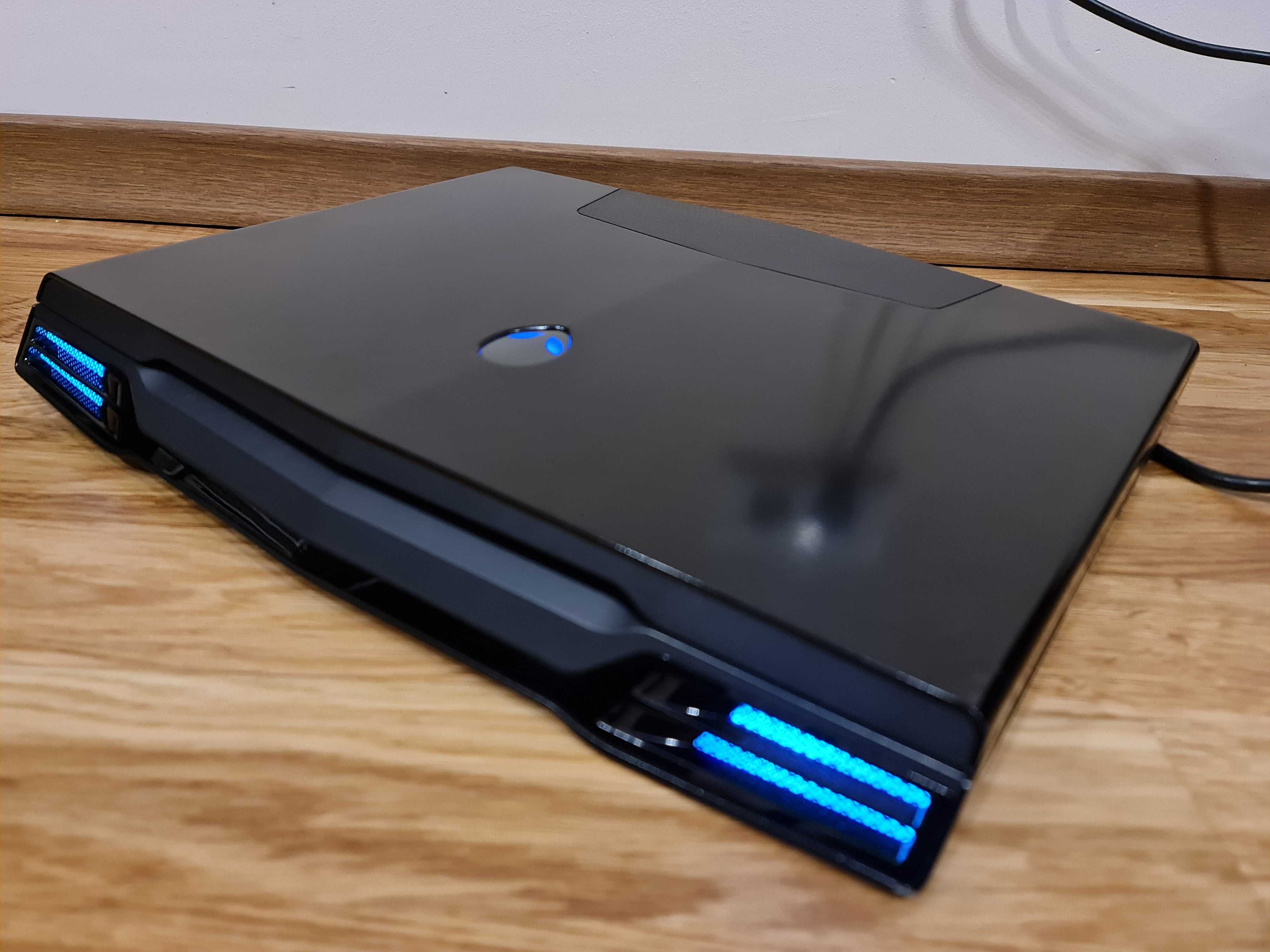 Laptop gaming ALIENWARE 16 ,intel core i7 , video nvidia GTX