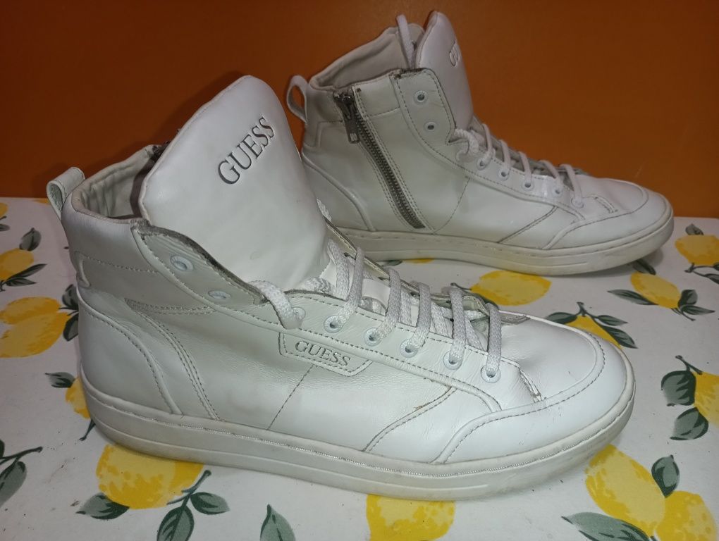 Guess кожени N 42 - 27 лв