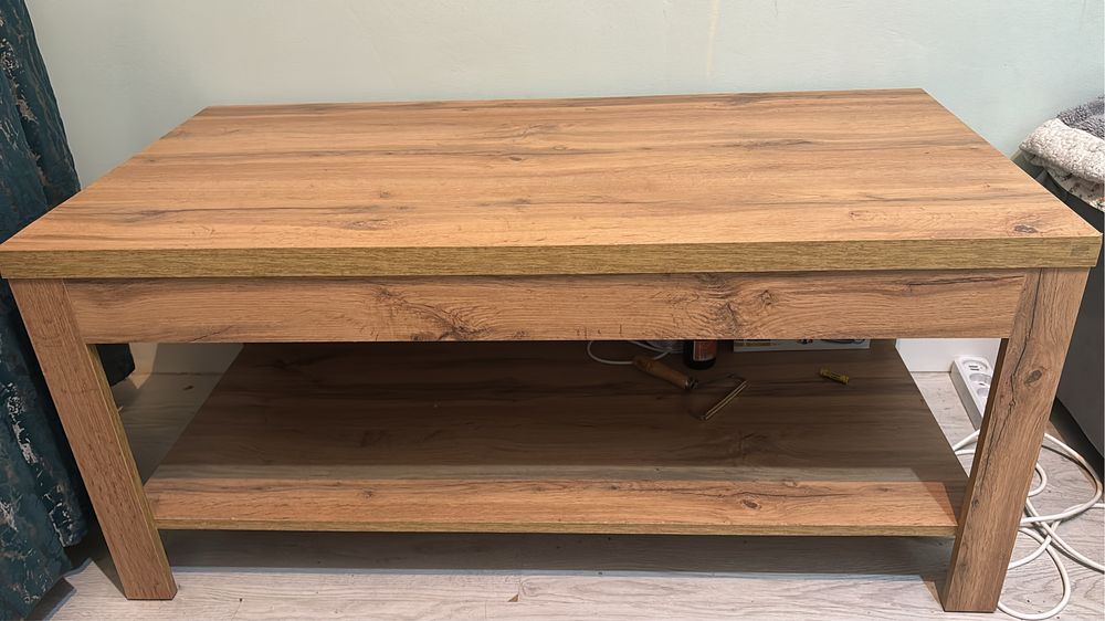 журнальный стол из прочного ЛДСП