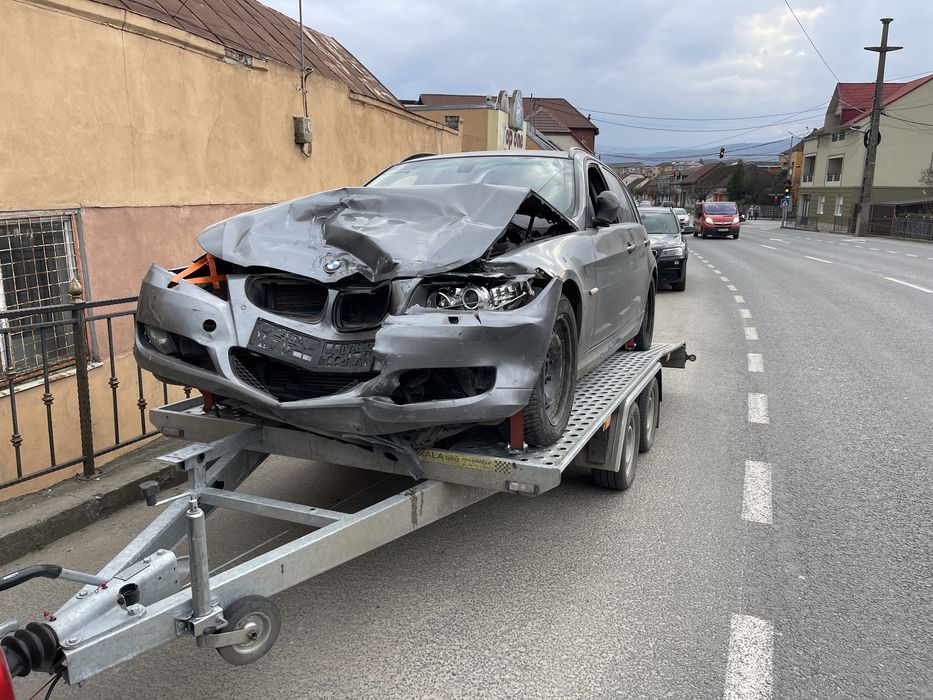 Asistență rutieră/Tractări auto