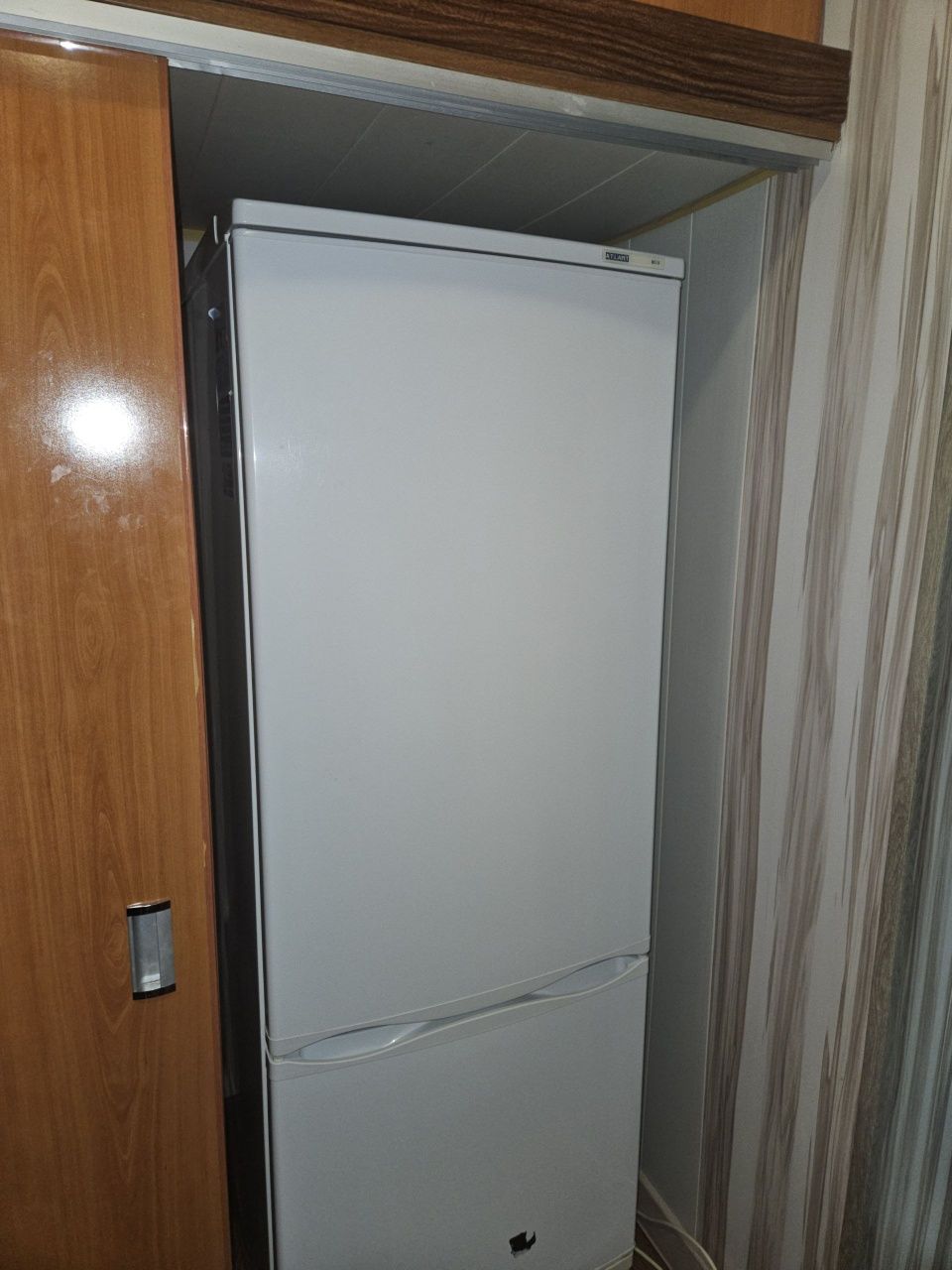 Продаю холодильник ATLANT