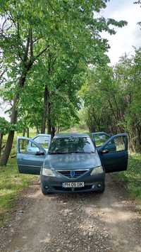 Vând Dacia Logan 1.4