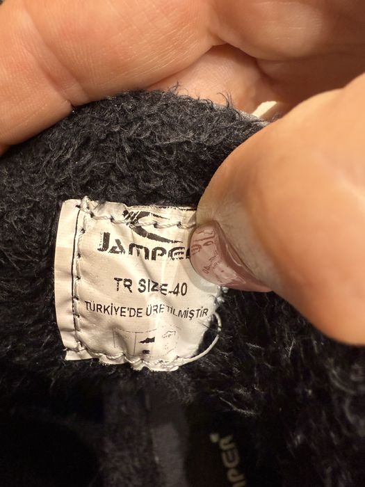 Мъжки зимни обувки номер 40