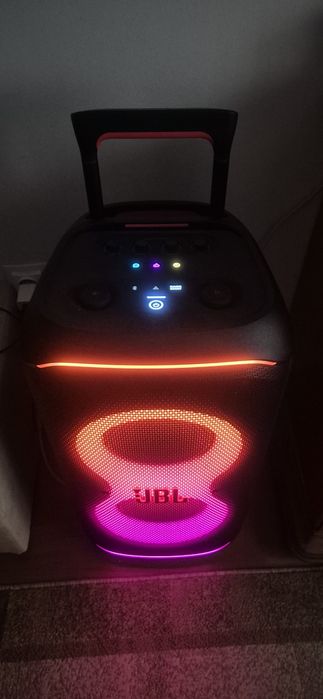 Vand JBL partybox 520