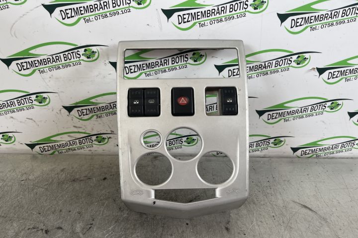 Buton avarie Dacia Logan prima generatie