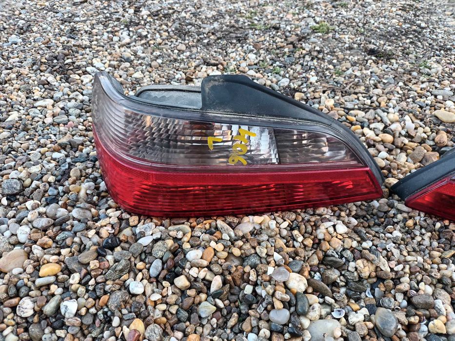 ляв и десен стоп за пежо 406 PEUGEOT 406