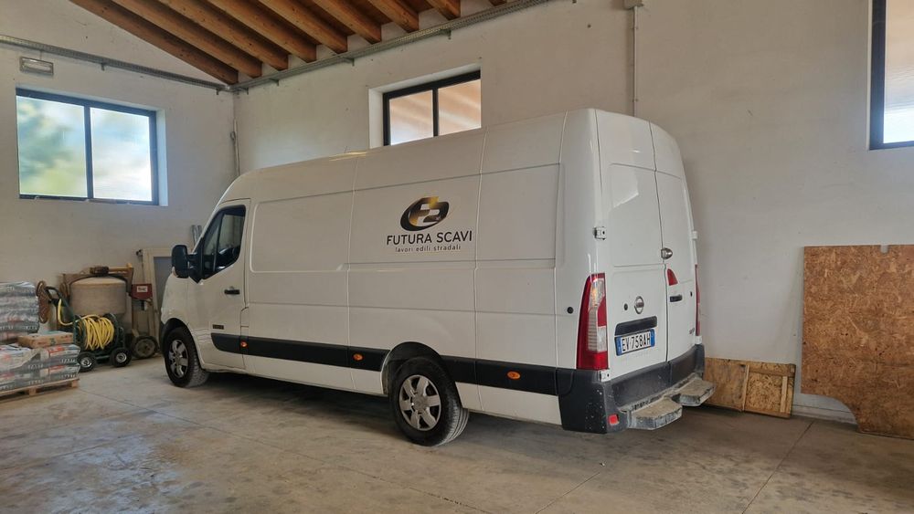 Vand duba nissan nv 400 , master, 2015