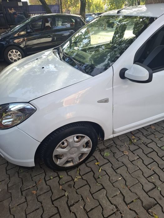 Dacia Sandero 2012