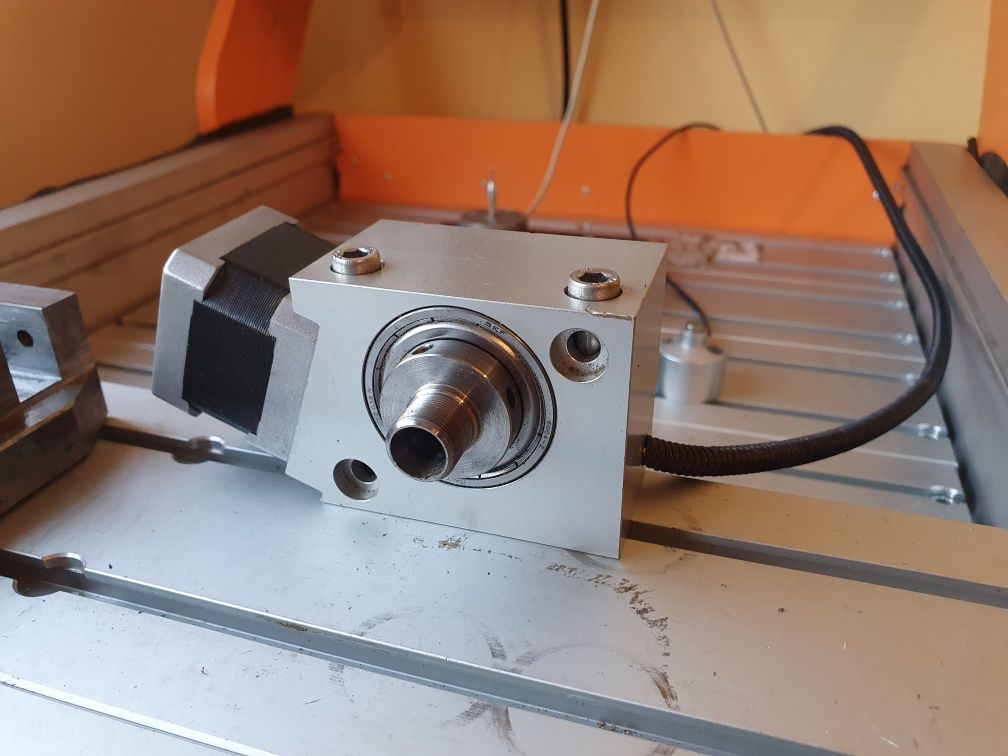 Бартер ЦНЦ ЦПУ CNC Фреза Рутер Stepcraft M500 4 оси HiWiN Лагери Nema