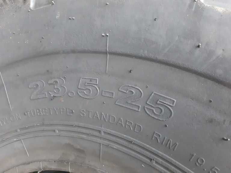 Anvelope noi industriale de VOLA 23.5-25 cu 24PR groase cu livrare