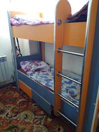 Кровать детский 2 этажный