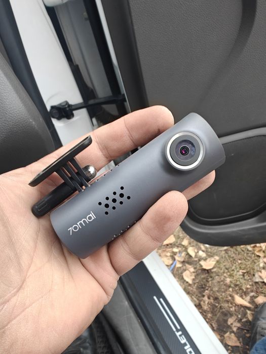 Видеорегистратор 70mai