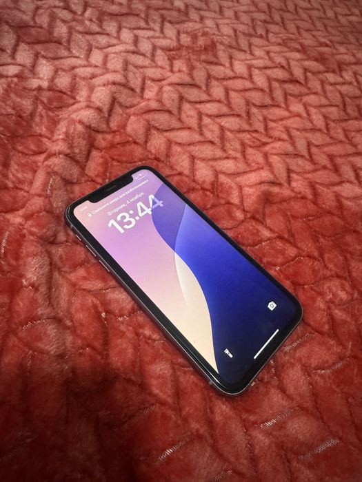 Iphone 11 64 гб продается