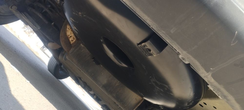 Орландо 2.4 корейская. Машина хорошая 7местная семейная, мягкая.