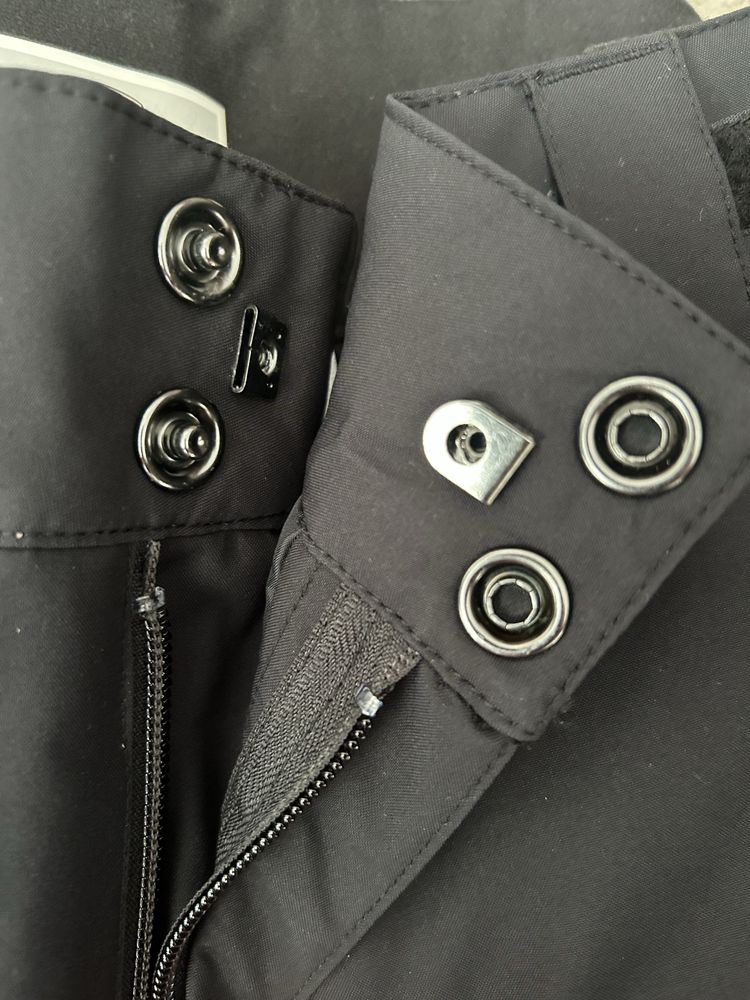 Pantaloni schi pentru barbati marime M sau 48/50 noi/nefolositi