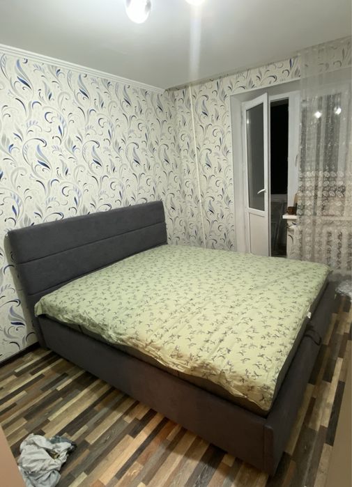 Продам кровать матрас