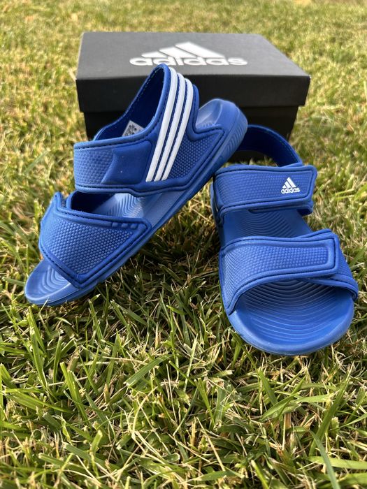 Сандалки Адидас 31 номер