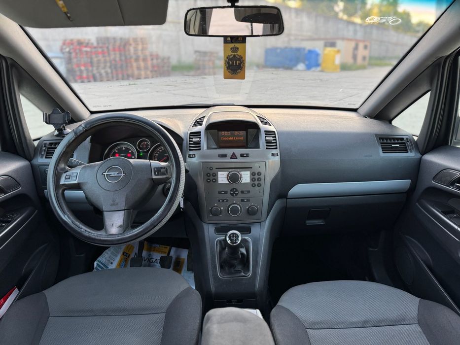 Opel Zafira 1.9 Diesel 7 Locuri 120 C.P 6 Trepte