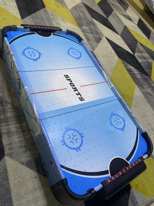 Продам настольный мини аэро хокей