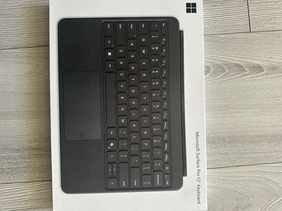 Клавиатура на microsoft surface 12”
