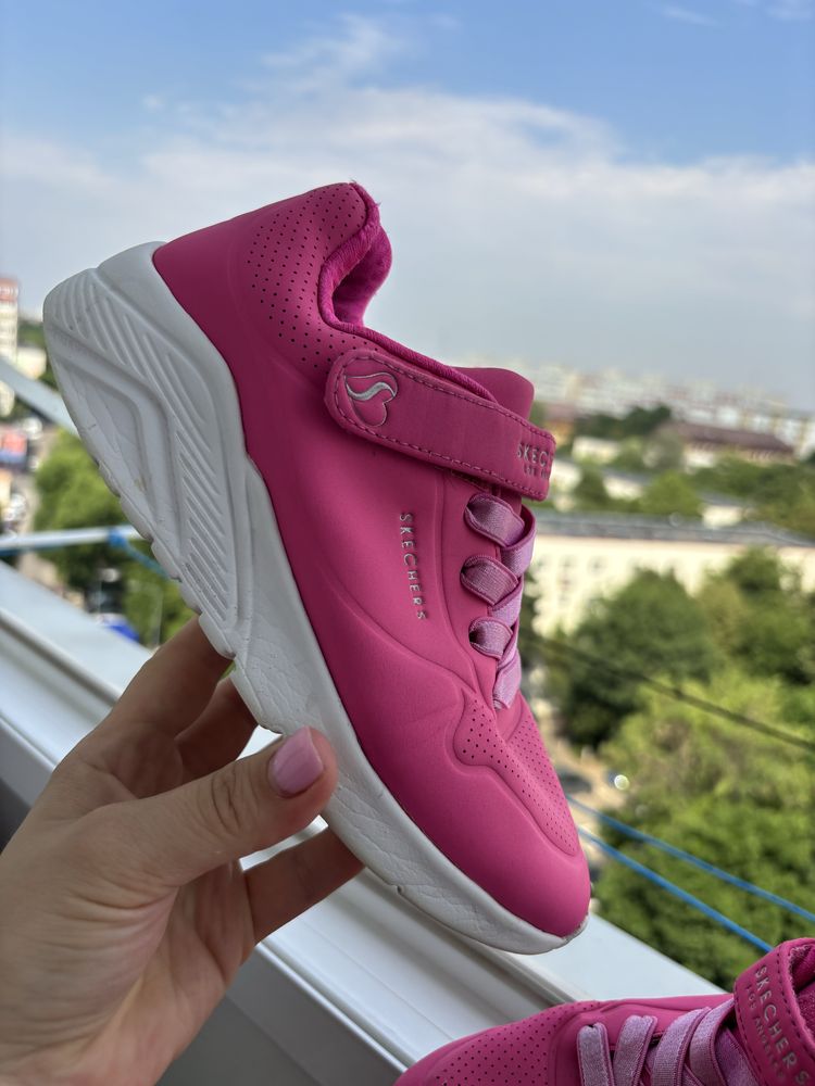 Ghetute Skechers 33