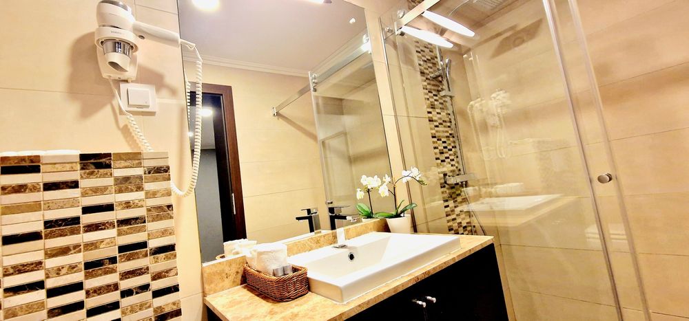 Cazare Lux Apartamente Noi 1, 2, 3 camere Centru Iasi, Palas