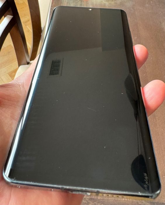 Huawei P30 pro с дефекти