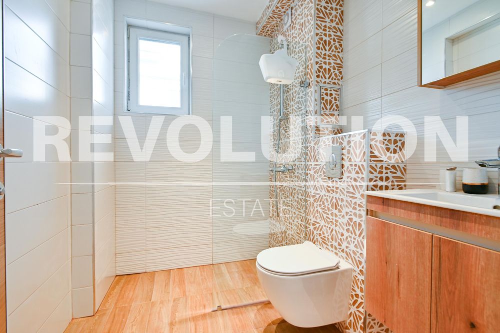 Дава се под наем Четиристаен апартамент в София, Павлово - 127 кв.м за 1100 € - Снимка #9