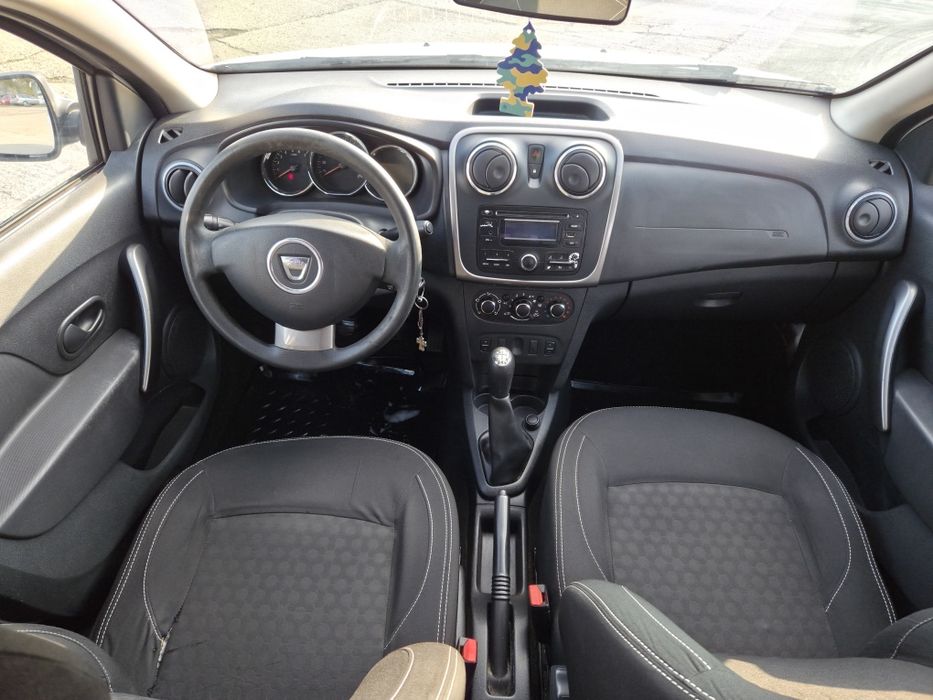 Dacia Logan 1.2 benzină, 2016, 181.000 km reali