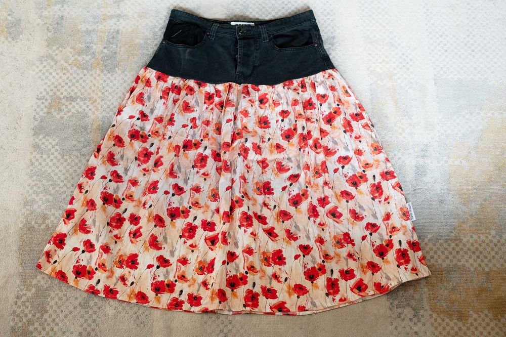 Пола шита по поръчка от лен и дънков плат