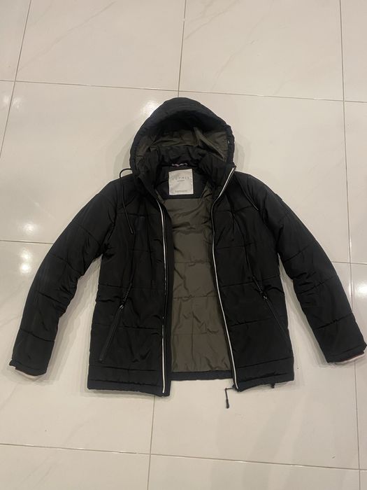 Мъжко зимно яке ESPRIT