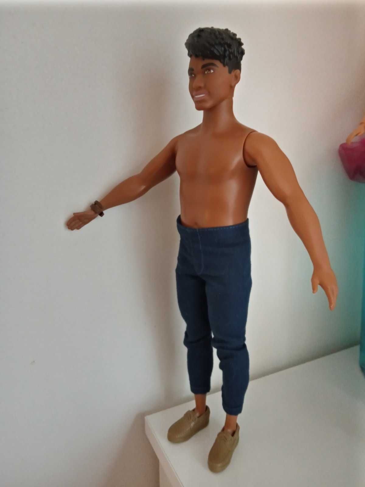 кукла Кен -Mattel цветнокож Тарзан