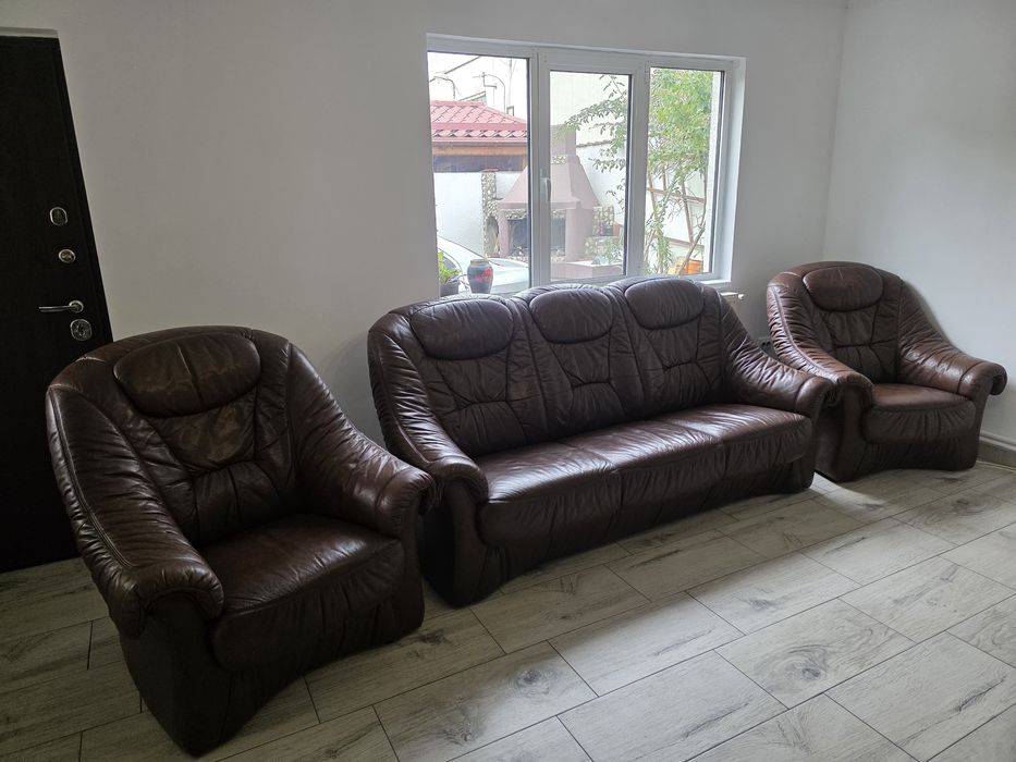 Set canapea și fotolii din piele naturală – stare foarte bună