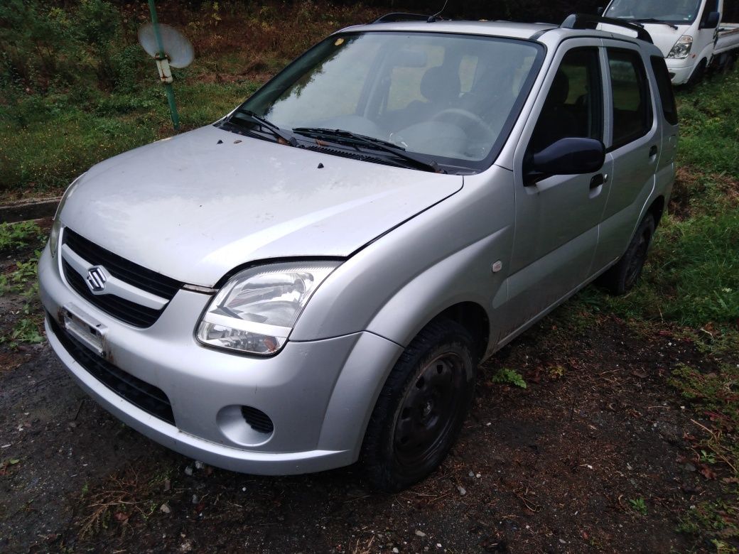 Suzuki Ignis 1.3i 4x4 2004г