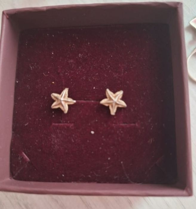 Vând bijuterii din argint