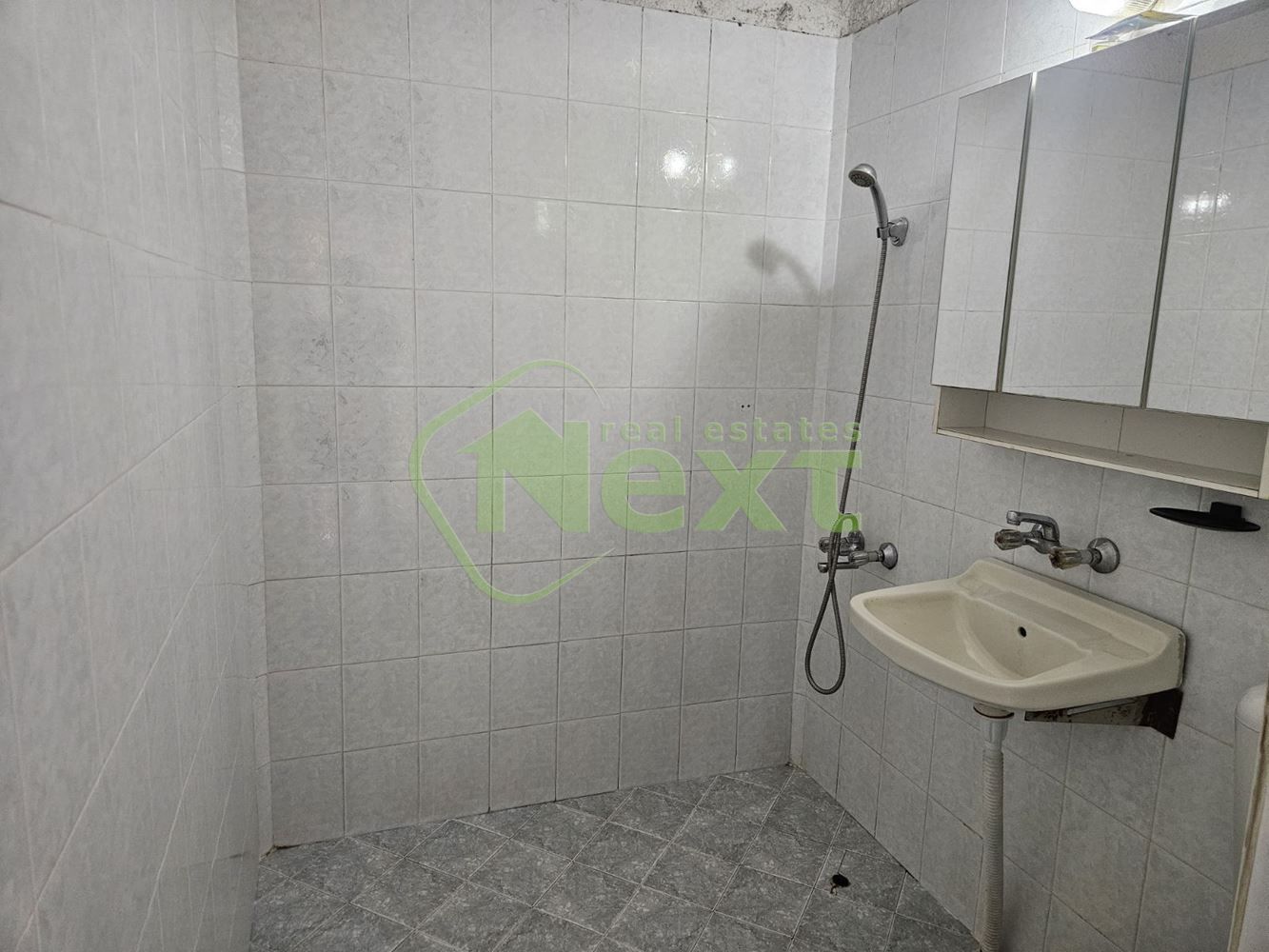 3-стаен в София-Връбница 1 площ 85 цена 165000