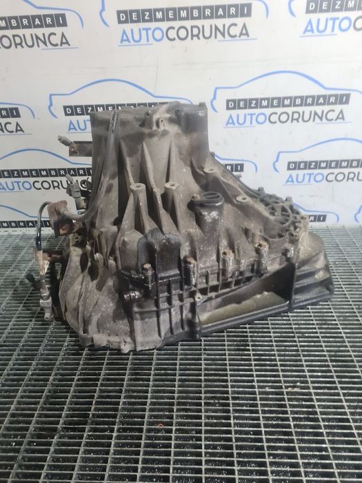 Cutie de viteze Honda CR - V III Facelift 2.2 D 2009 - 2012 150CP Manuala 6 Trepte N22B3 ...