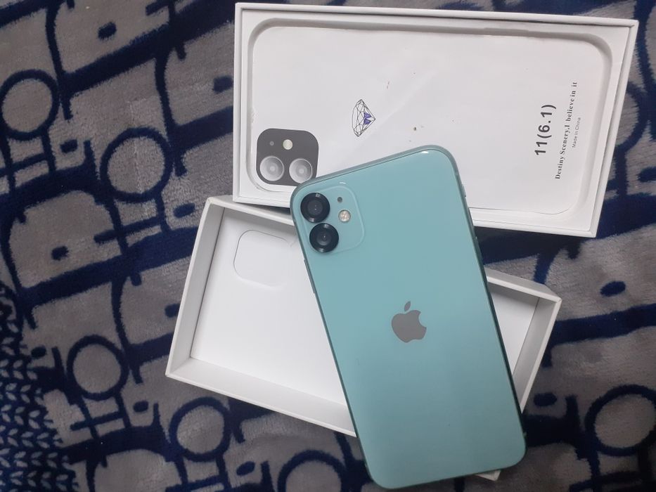 Продаётся Айфон 11