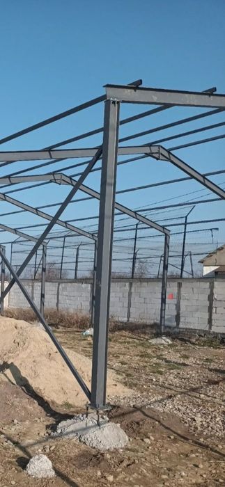 Vând hală metalica 25x10x4