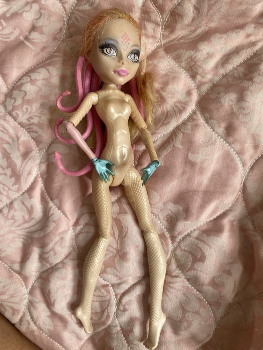 Продаются куклы барби